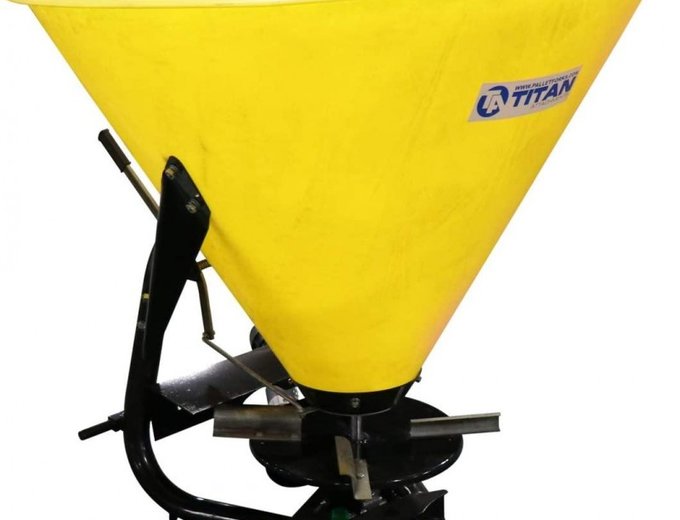 (1) SPECIALTY 3 POINT | Fertilize Spreader For Sale Near Me
